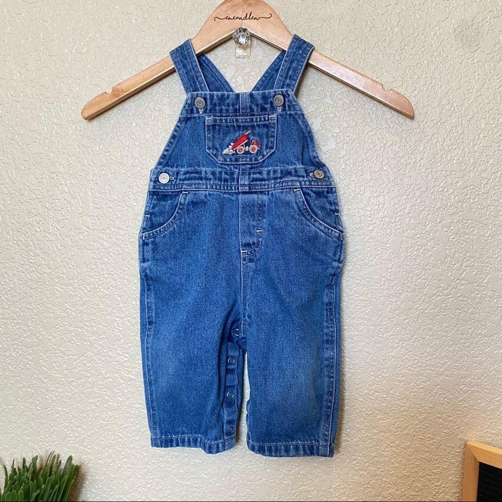 Carter’s Kids vintage kids overalls dump truck on front pocket 6-9 months